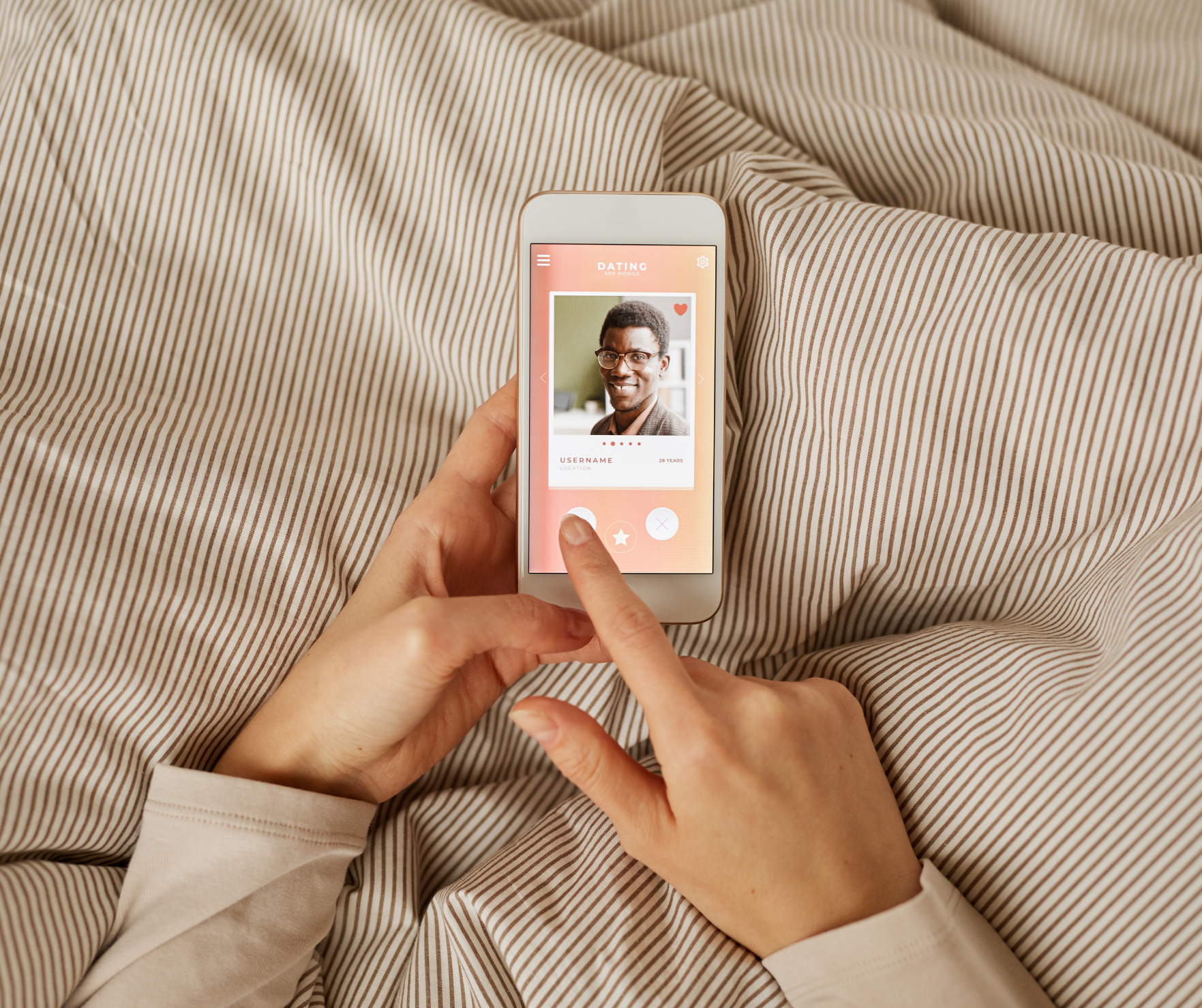 From Generic to Genuine: Inspiring Dating Profile Examples for Men
