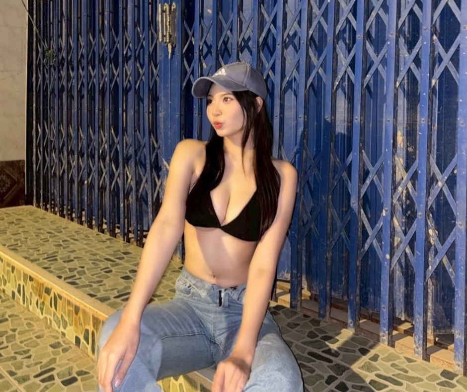 Meet Vietnamese Women